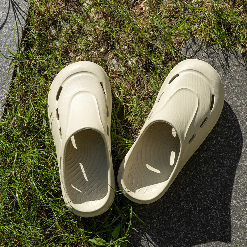 Bobo Sandals with Height Increase, Chef Shoes, Eva Women's Thick-Soled Clogs with a Soft Feel, Outdoor Non-Slip Breathable Closed-Toe Slippers
