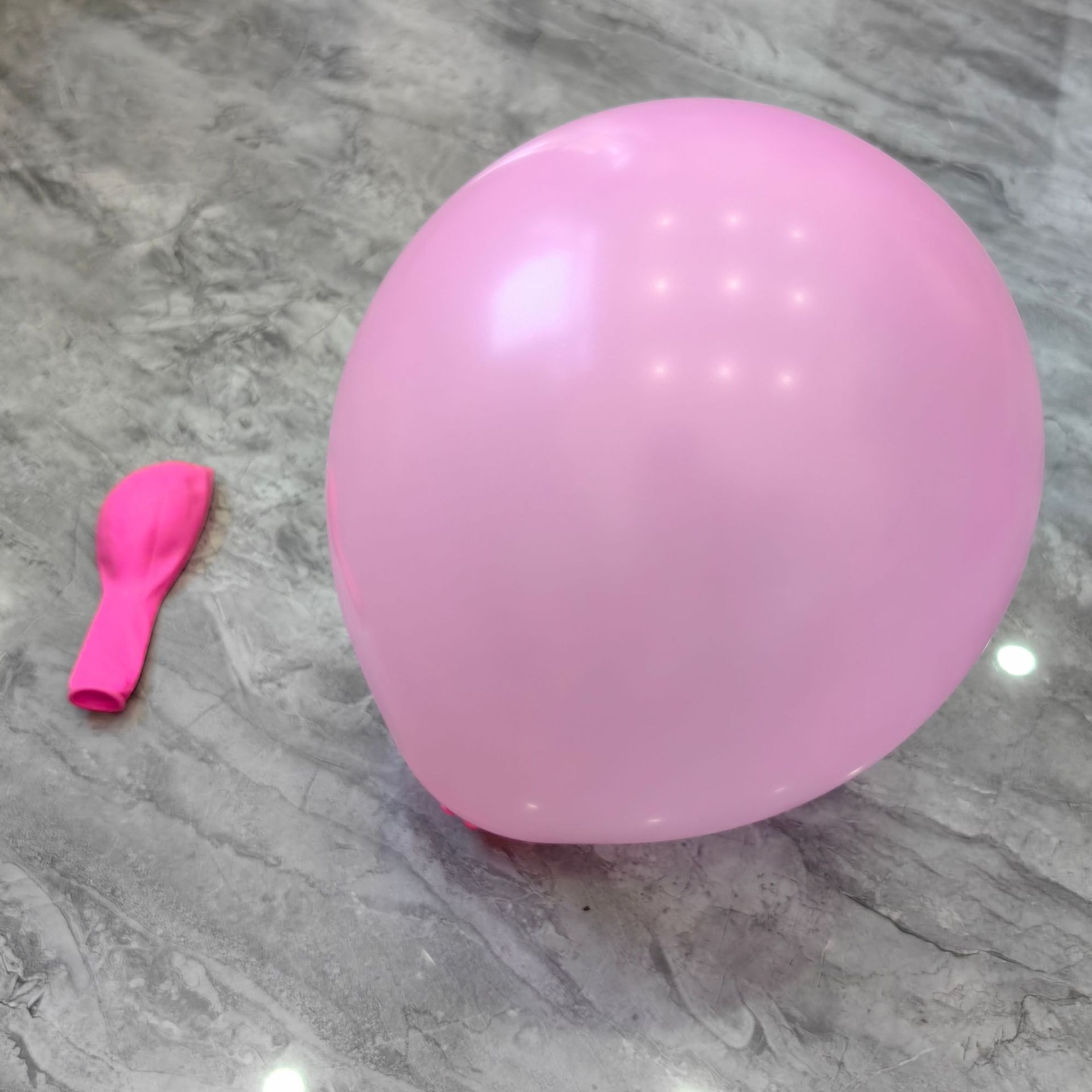 2,8G 12 pulgadas engrosada imitación mate globo al por mayor cumpleaños boda celebración apertura decoración mate globo