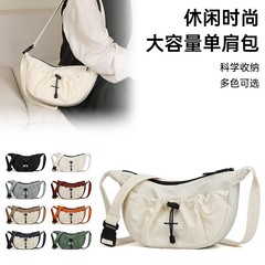 外贸新款休闲饺子包时尚撞色抽绳简约单肩包运动风轻便通勤斜挎包