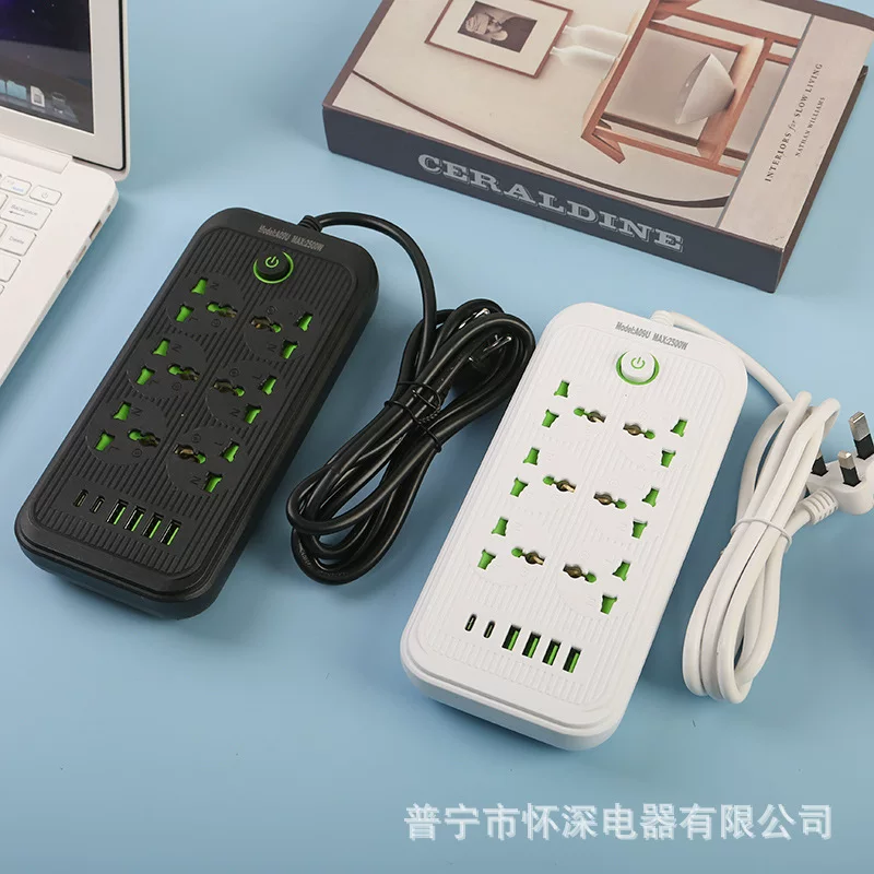 Экспортная розетка с 4 USB и 2 интерфейсами Type-C