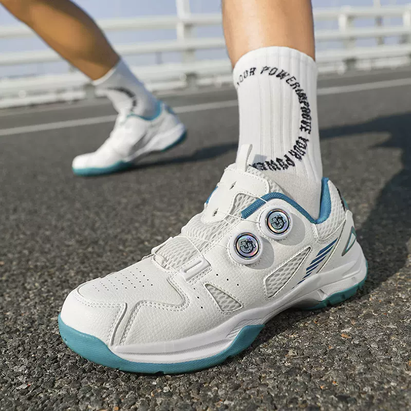 双排旋转纽扣羽毛球鞋学生青少年成人跑步运动鞋乒乓球网球训练鞋