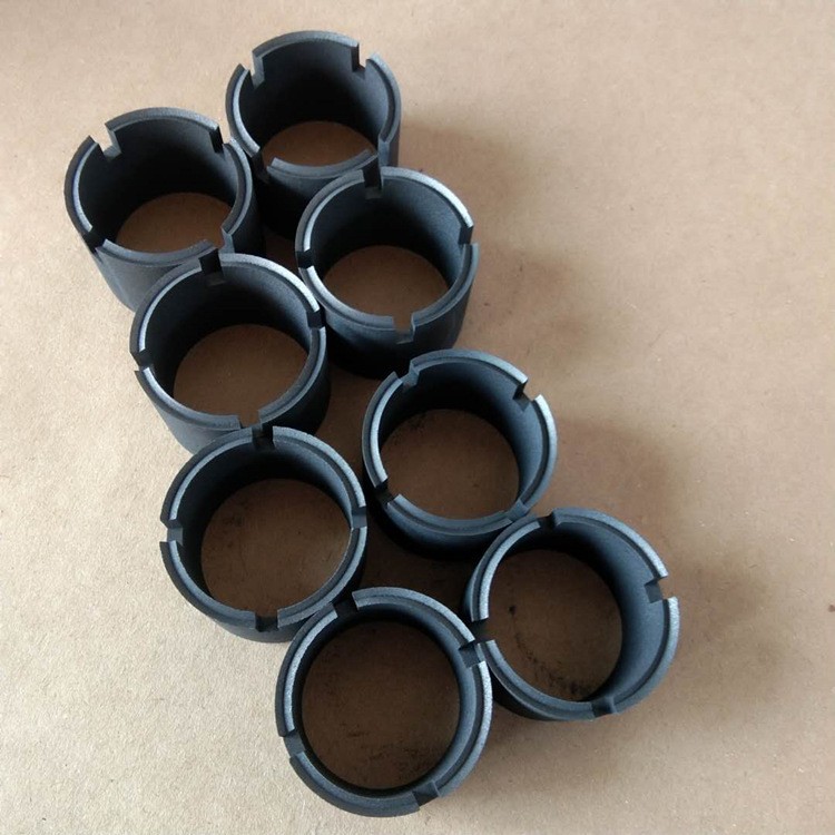 10263017950_430244075