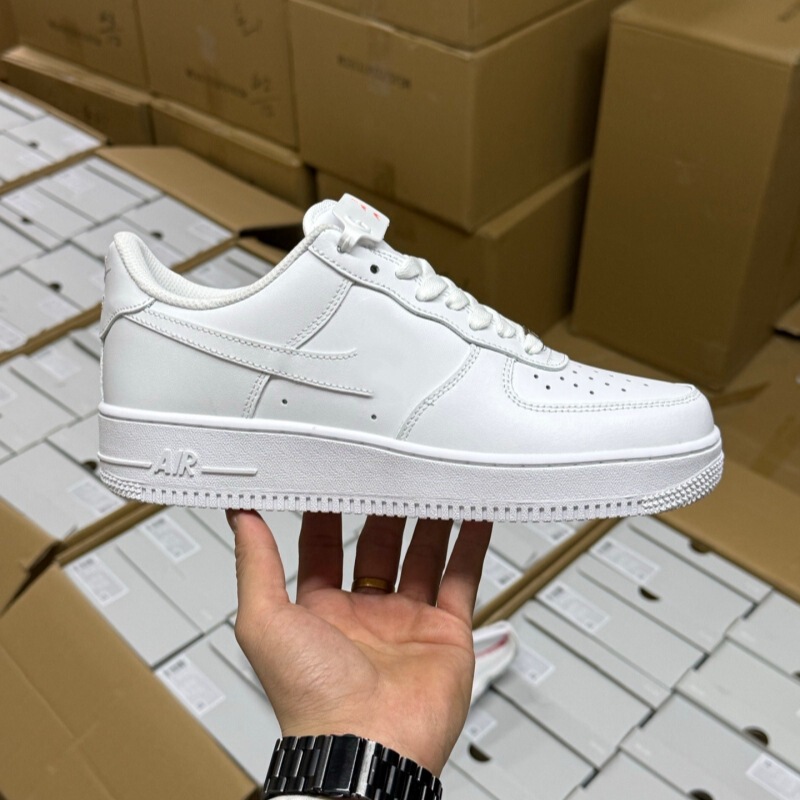 Putian Air Force One Pure White Air Cushion AF1 Black and White Classic Men's and Women's Large Size Sneakers Directly Supplied for Cross-Border Sales