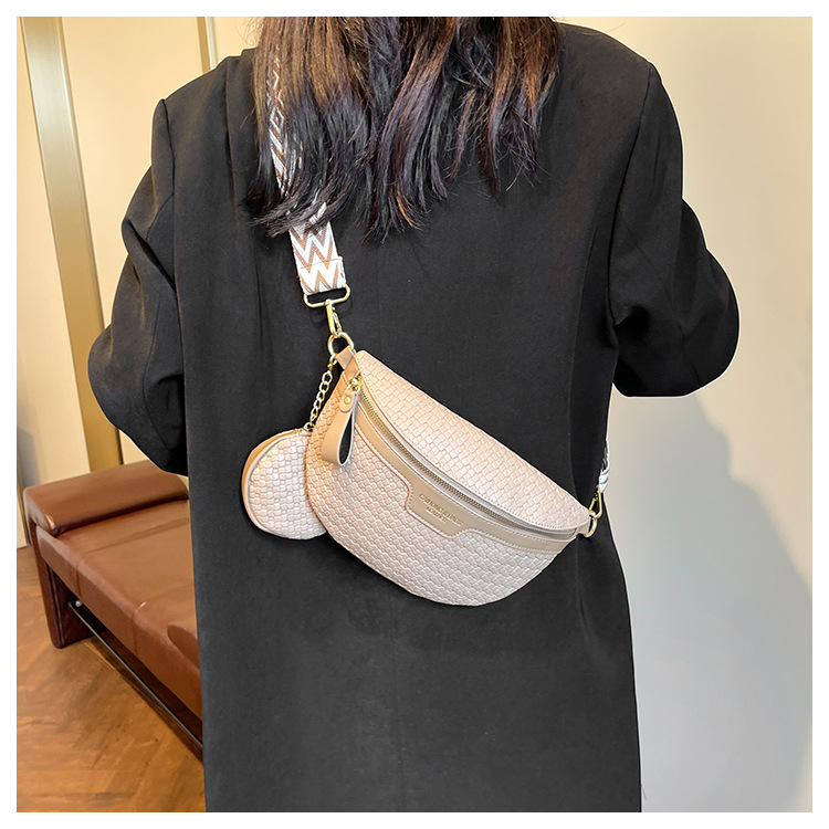 456g Weight Polyester Lining Material Zipper Closure Type Single Shoulder Strap Strap Type Fanny Pack Bags Type Daily Occasion Pu Leather Material Solid Color Pattern All Seasons Season Women's Gender Streetwear Style Semicircle Shape Women's Pu Leather Solid Color Streetwear Semicircle Zipper Fanny Pack 18