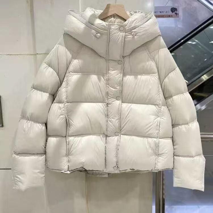 Puff corto moda casual ropa de algodón para mujeres otoño y invierno 2025 nuevo suelto con capuzas abrigo de pan de moda image 7