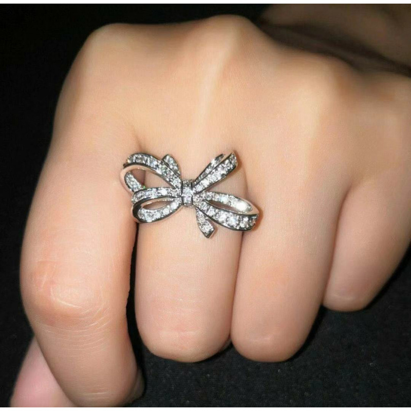 Cross-Border Supply Carat Imitation Full Diamond Bow Ring Celebrity Luxury Engagement Jewelry Manufacturer Wholesale