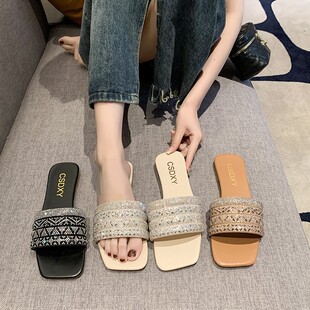 �W���ļ��羳�¿�ƽ�״�a��ЬŮ�����eһ�ַ��^�����⴩ˮ�����