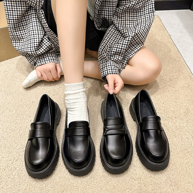 Женская обувь больших размеров 35-43, лоферы на толстой подошве, женские весенние кожаные туфли в британском стиле, пригородные туфли без шнуровки на среднем каблуке