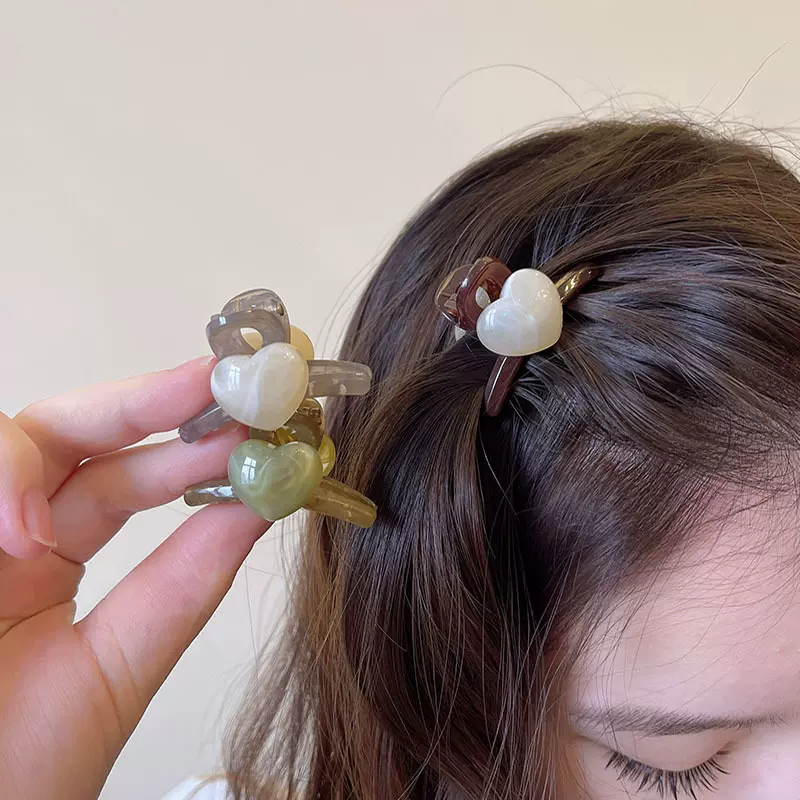 亚克力简约爱心小号抓夹气质刘海夹高级感发夹女夏季侧边夹子发饰