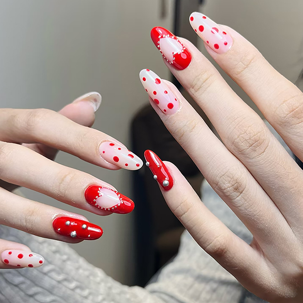 Dulce rosa rosa ondulado punto de perforación de uñas comercio exterior venta más vendidas amor desgaste de uñas 24 piezas de parche de uñas falsas