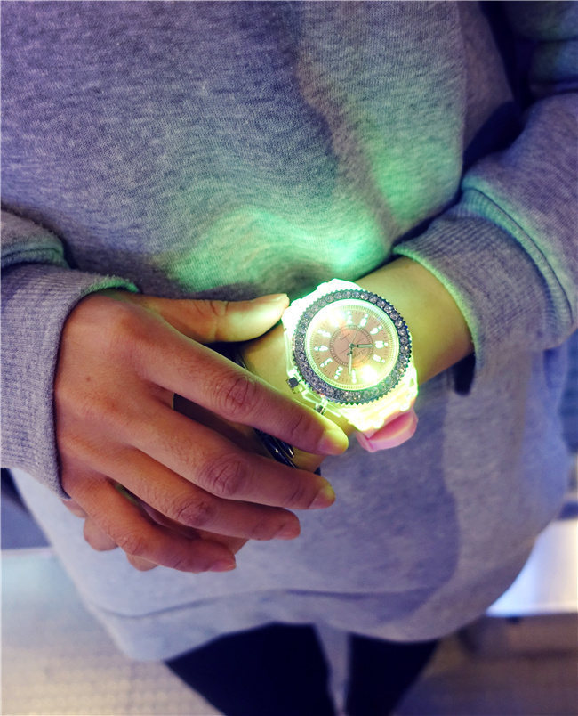 Luminous luminous personality rhinestone led Harajuku Korean fashion trend men and women students couple jelly quartz watch_voghion.com