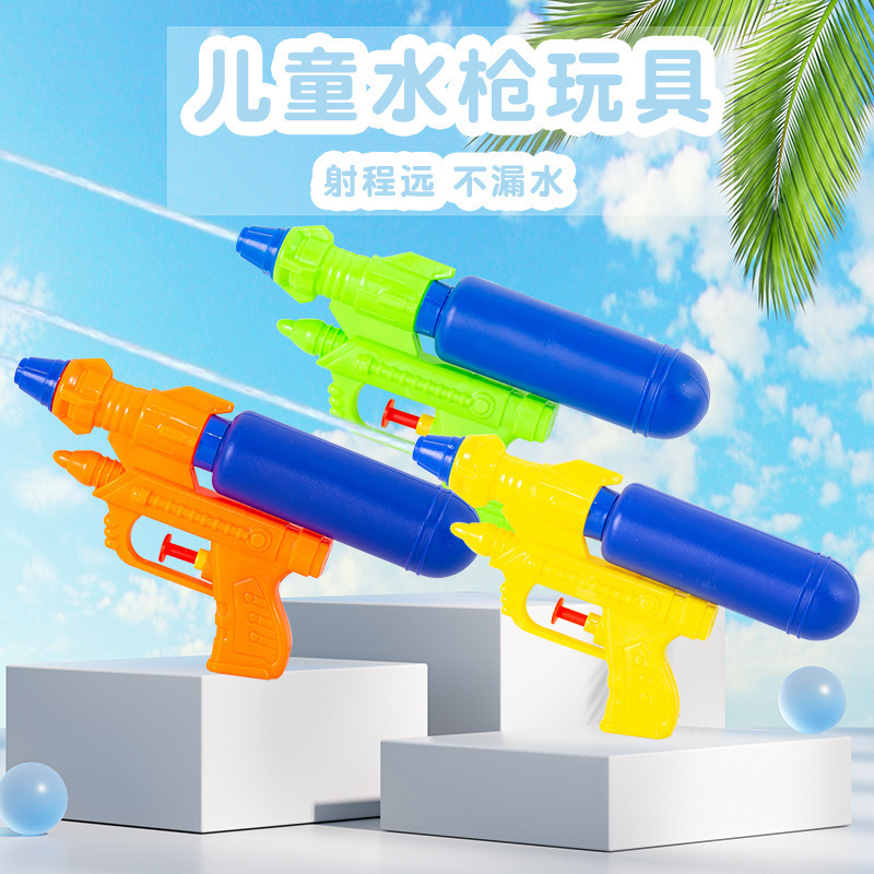 Los puestos del mercado nocturno de Yiwu empujan pequeños productos básicos, los puestos circulares, los regalos para niños de celebridades de Internet, los juguetes luminosos