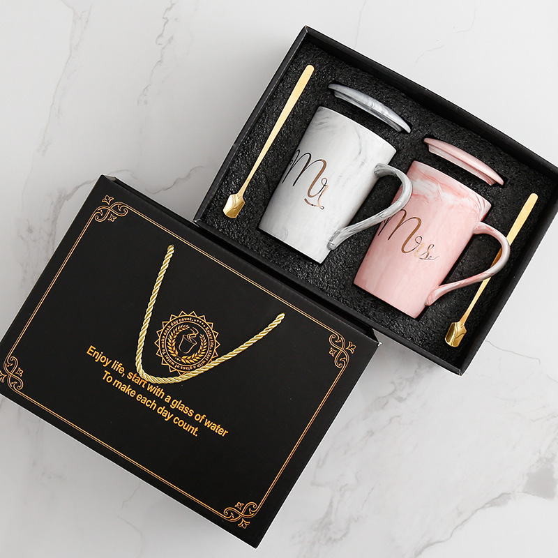 Taza de pareja creativa taza de agua mano regalo joyería publicidad taza de apertura actividad regalo Taza de cerámica que hace registro