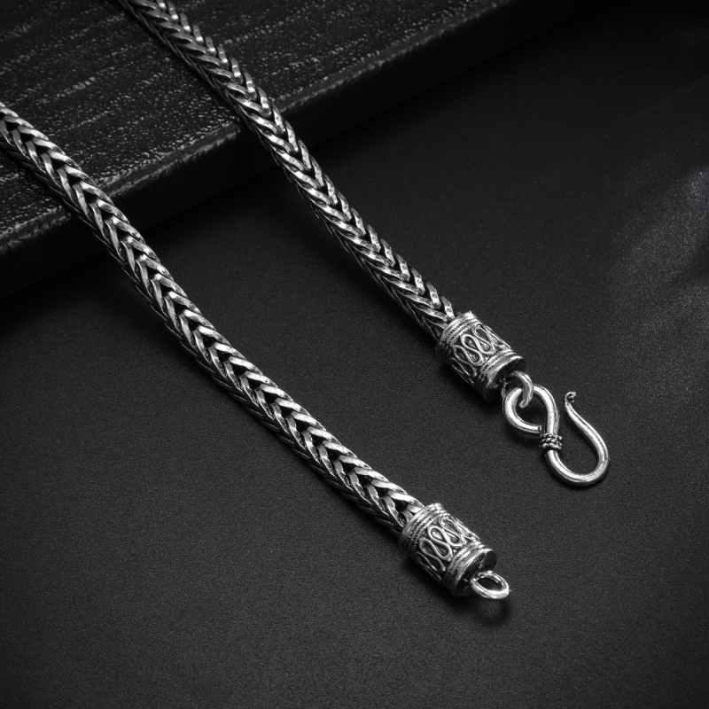 Solid Color Pattern Retro Simple Style Solid Color Titanium Steel Men's Chain Necklace Necklace Men Chain Necklaces