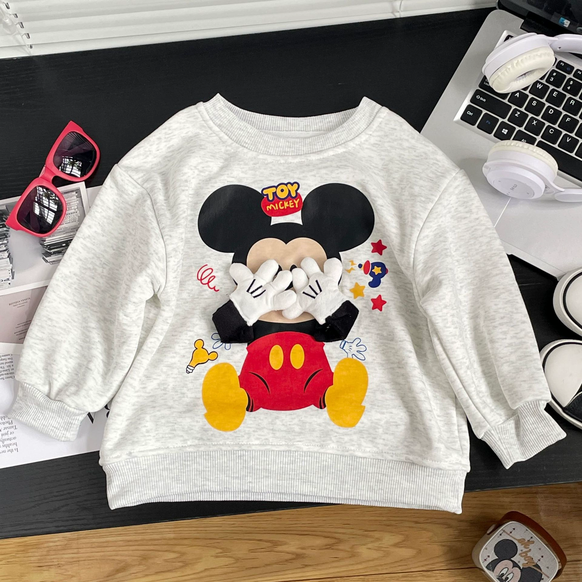 Three dimensional doll for boys and girls, warm sweatshirt, jacket, new collection, Korean style, western style, children's clothing