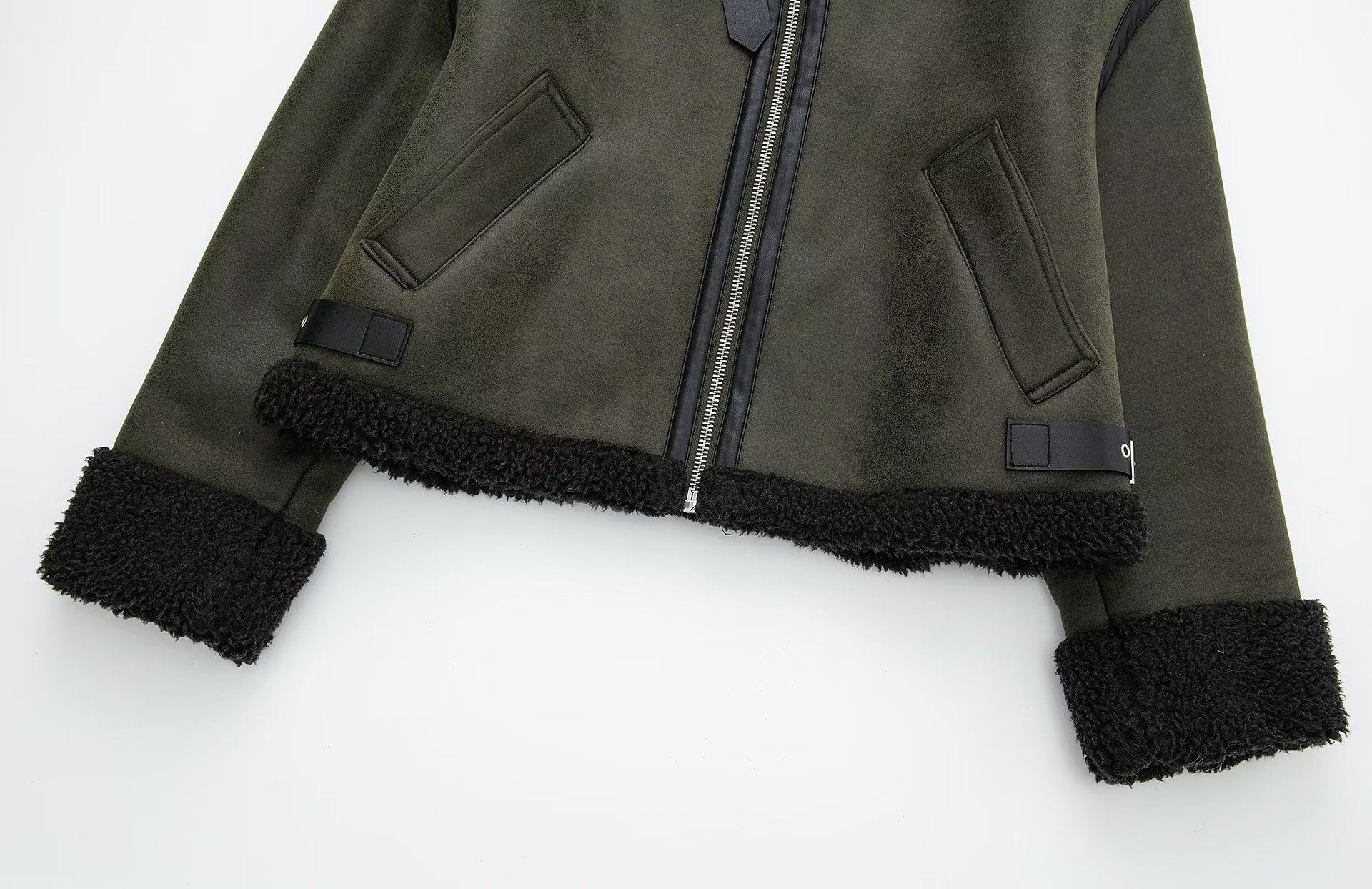 1330g Weight Casual Jacket Outerwear Type Long Sleeve Sleeve Length Zipper Placket Type Deerskin Velvet Composite Material Fabric Type Short Top Length Coat Tops Type Casual Occasion Turndown Neckline Loose Fit Type Color Block Pattern Winter, Autumn Season Women's Gender Streetwear Style Women's Streetwear Color Block Zipper Coat Casual Jacket 1