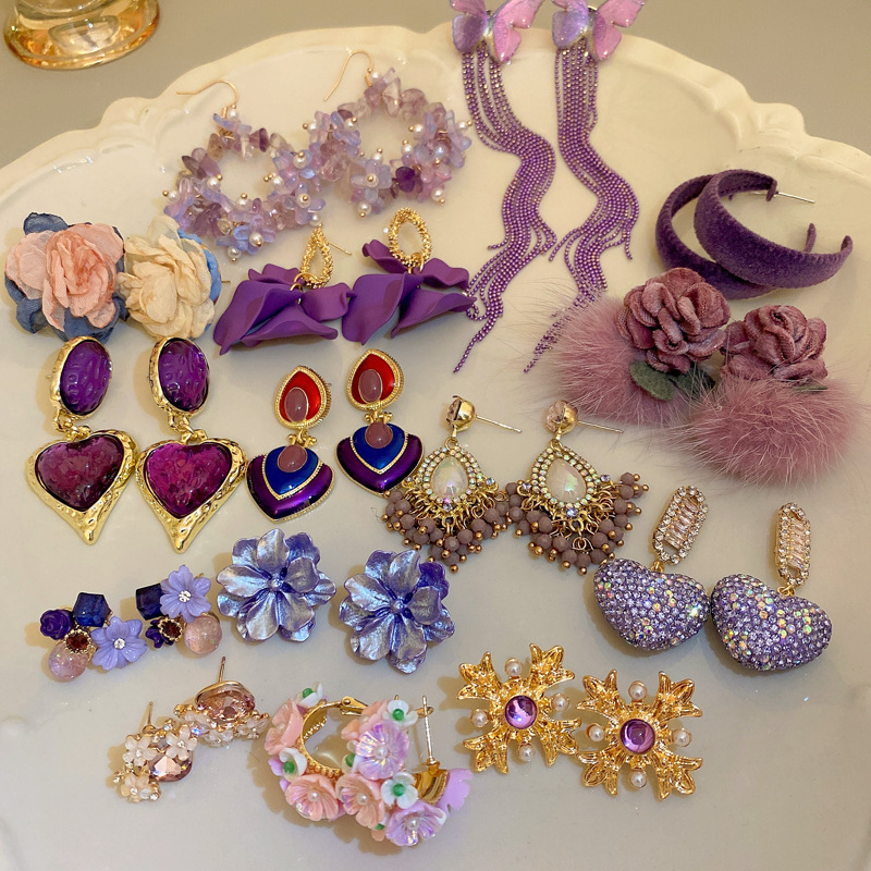 1 Pair Fashion Heart Shape Flower Diamond Alloy Resin Rhinestones Drop Earrings display picture 5