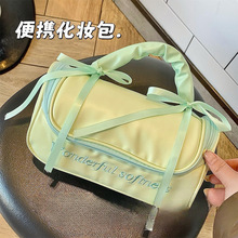 厂家直销风手提化妆包可爱防水皮革包外出旅行便携大容量化妆
