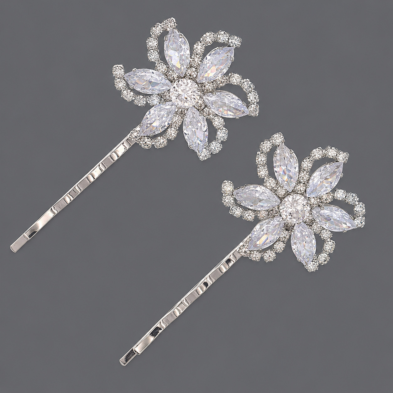 Horquilla de zirconio de lujo ligero europeo y americano con incrustaciones de diamantes, pinza de pelo de alta gama para mujer, suministro mayorista transfronterizo directo de fábrica.