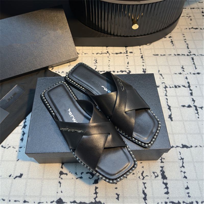 Quality Shoes Niche Summer New Flat Cow Print Versatile Clip Sandals Square Toe Beaded Outdoor Flip-Flops For Women_vogvips.com