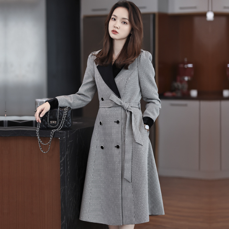 Trench coat