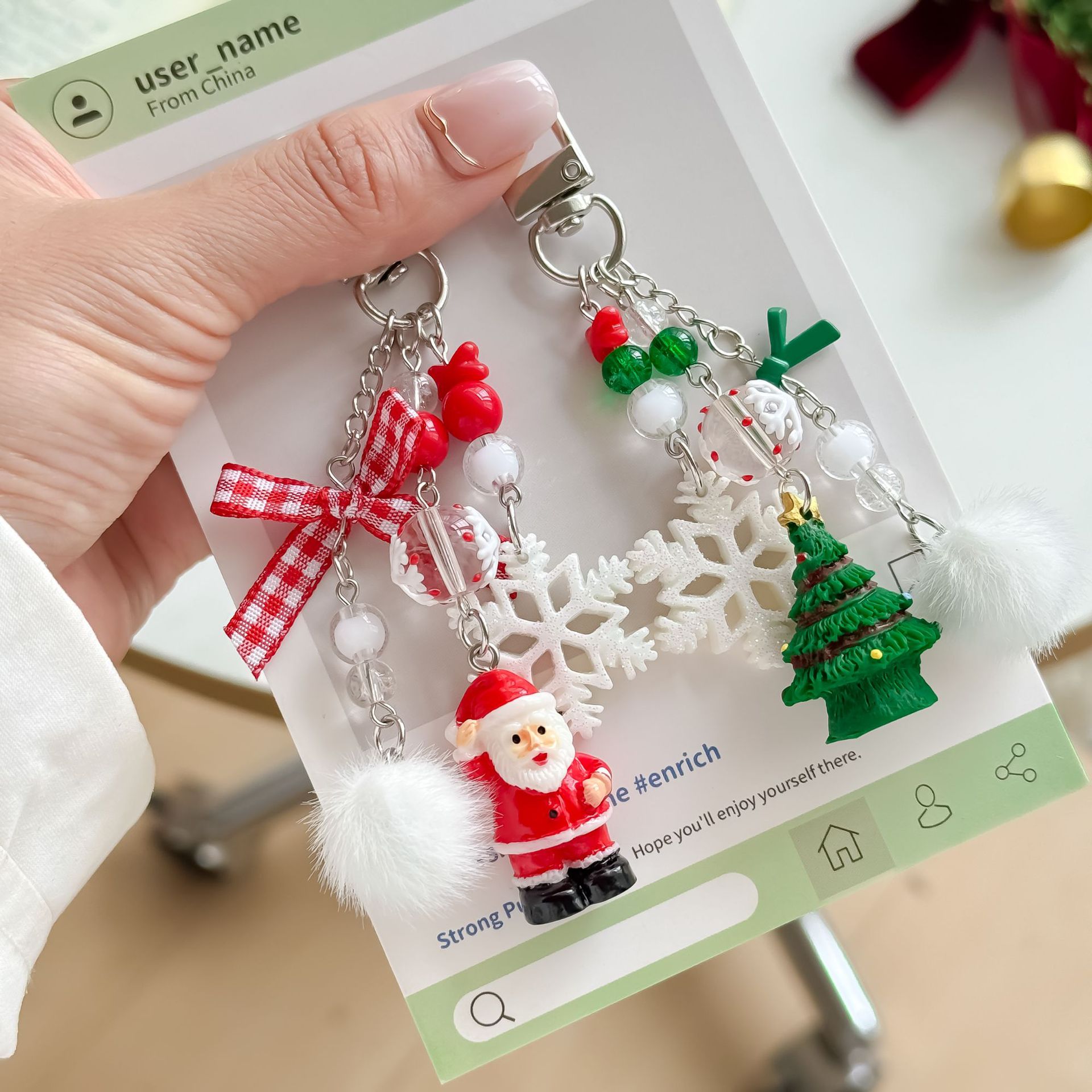 Dot Original New Santa Claus Beaded Mobile Phone Chain Pendant Christmas Tree Keychain Snowflake Bag Pendant