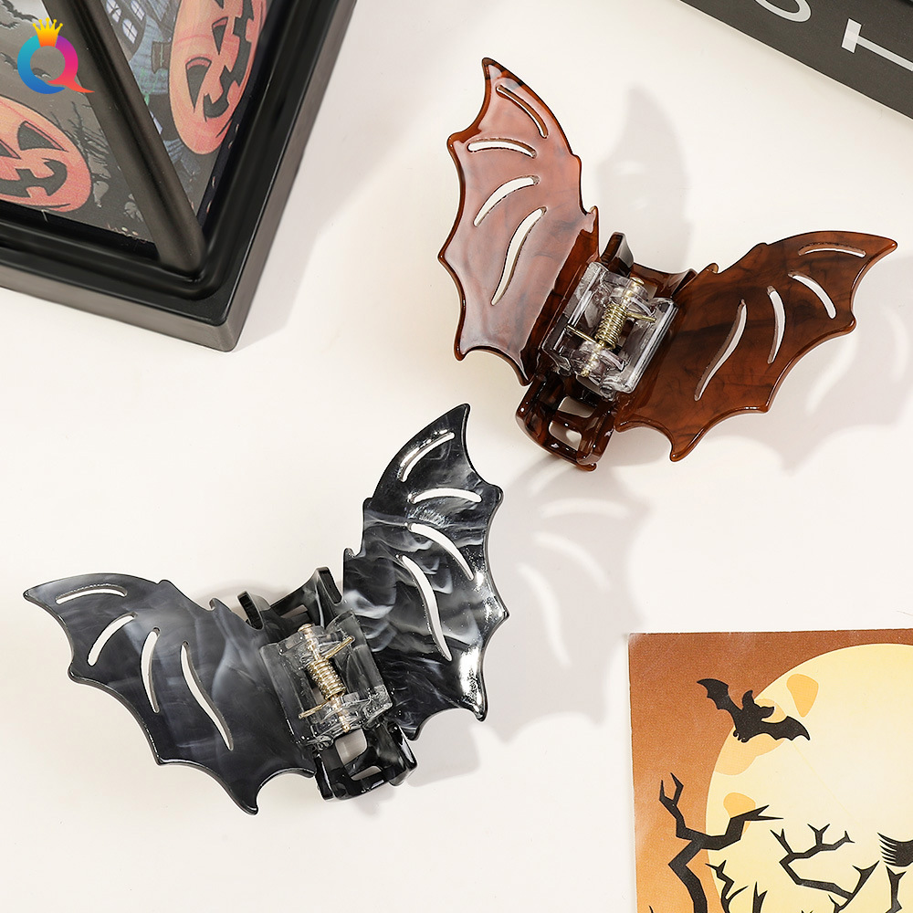 48g Weight Hair Claws Hair Accessories Type 1 Piece Quantity Holiday, Festival Occasion Plastic Material Halloween Festival Bat Pattern Women's Gender Cute, Simple Style Style Halloween Cute Simple Style Women's Bat Plastic Hair Claws 5