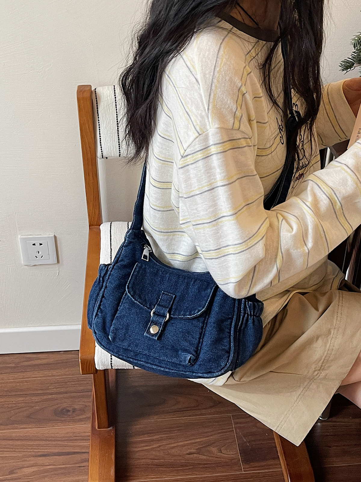 Bolso de denim de gran capacidad para mujeres 2026 nueva tendencia transfronteriza de hombro mochila de mujer viaje ocio bolsa de mano image 5