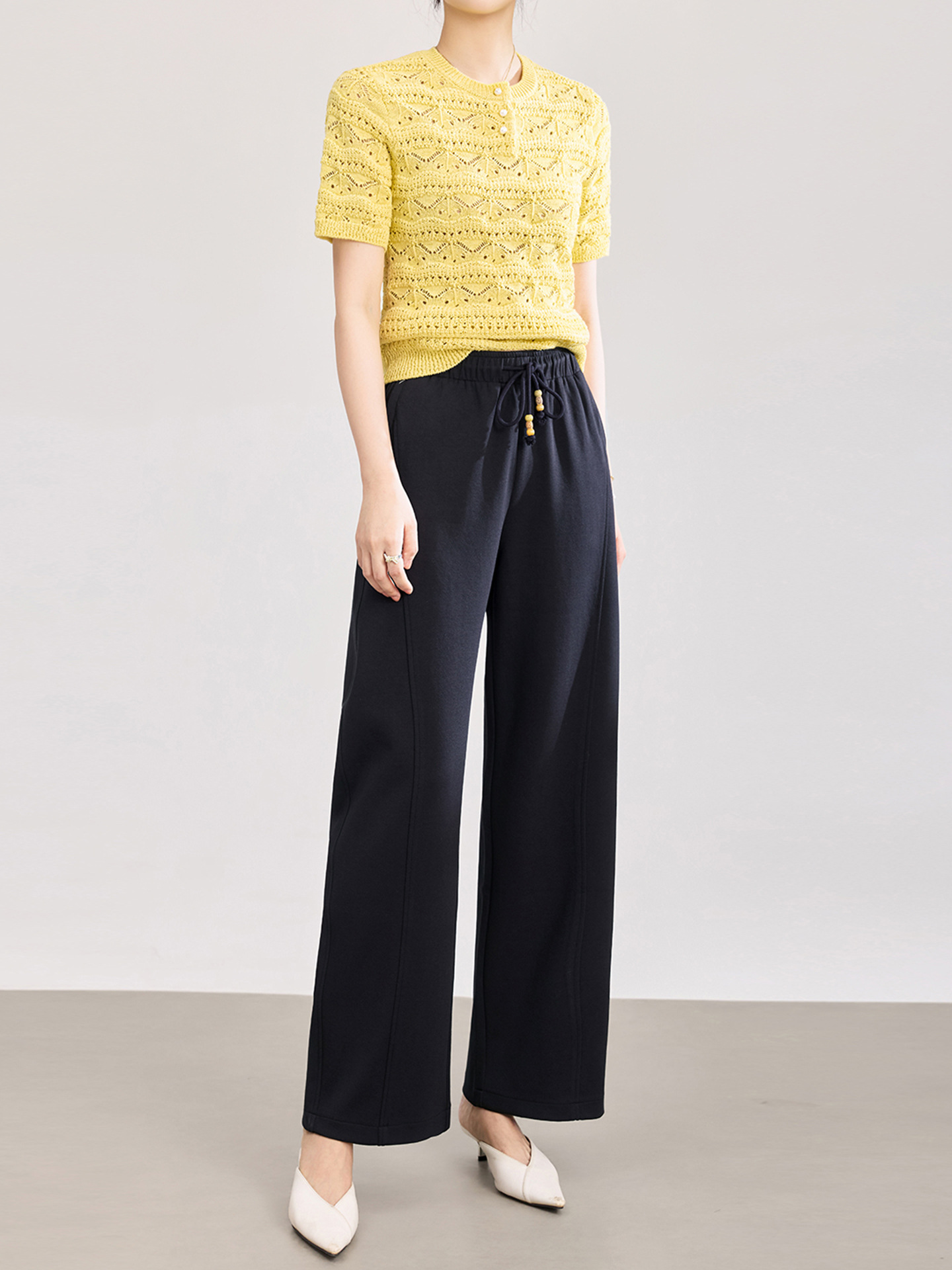 Quần culottes nữ ống rộng cạp thun dây rút vải mềm rủ — màu sắc