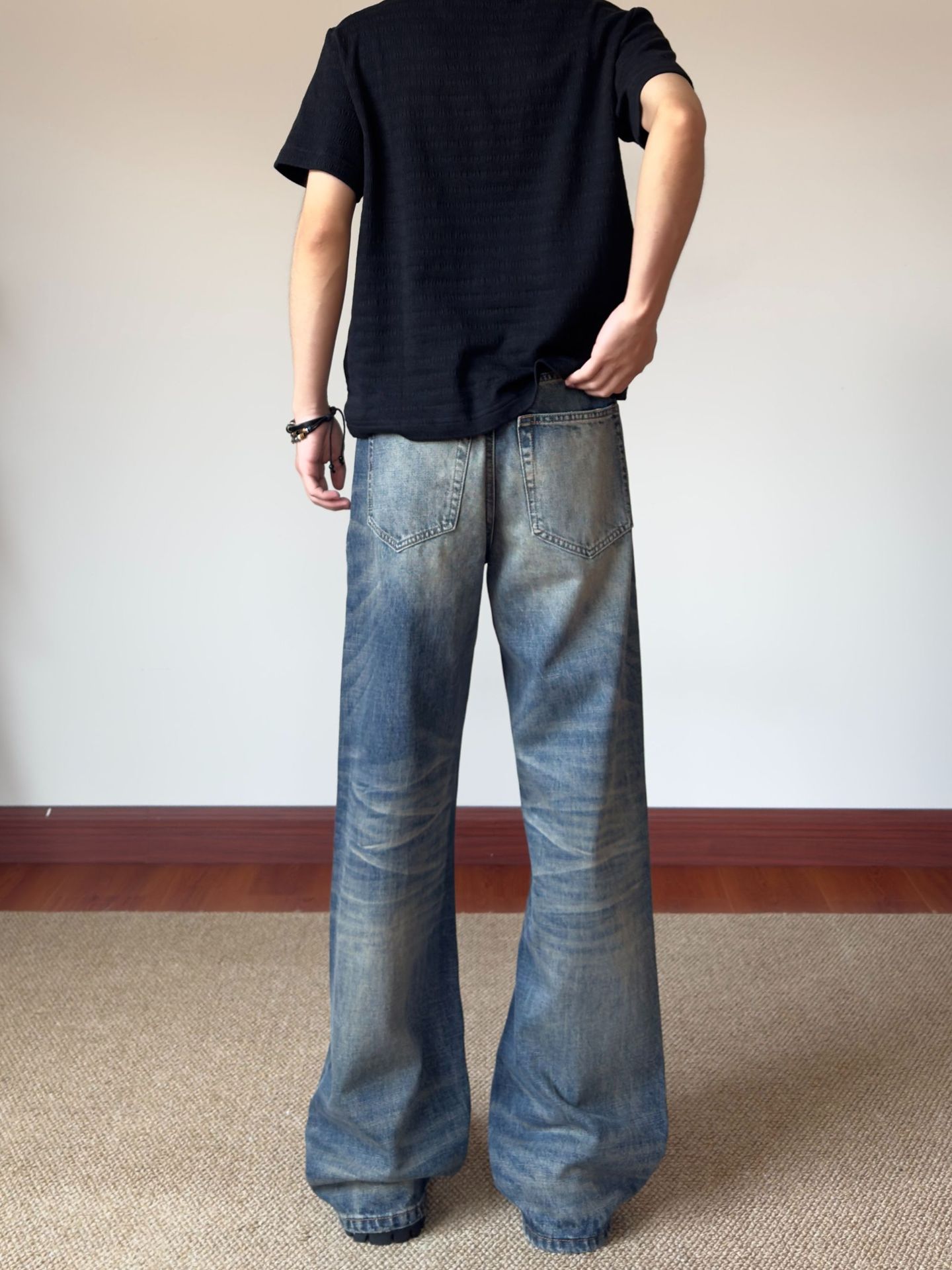 Men's Vintage Washed Straight-Leg Jeans – Relaxed Fit, Clean Aesthetic, Distressed Hem For Urban Streetwear_mkmklike.com