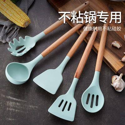 Wooden handle silica gel Kitchenware Food grade white non-stick cookware Dedicated Shovel a soup spoon Leaky spoon suit One piece On behalf of Cross border
