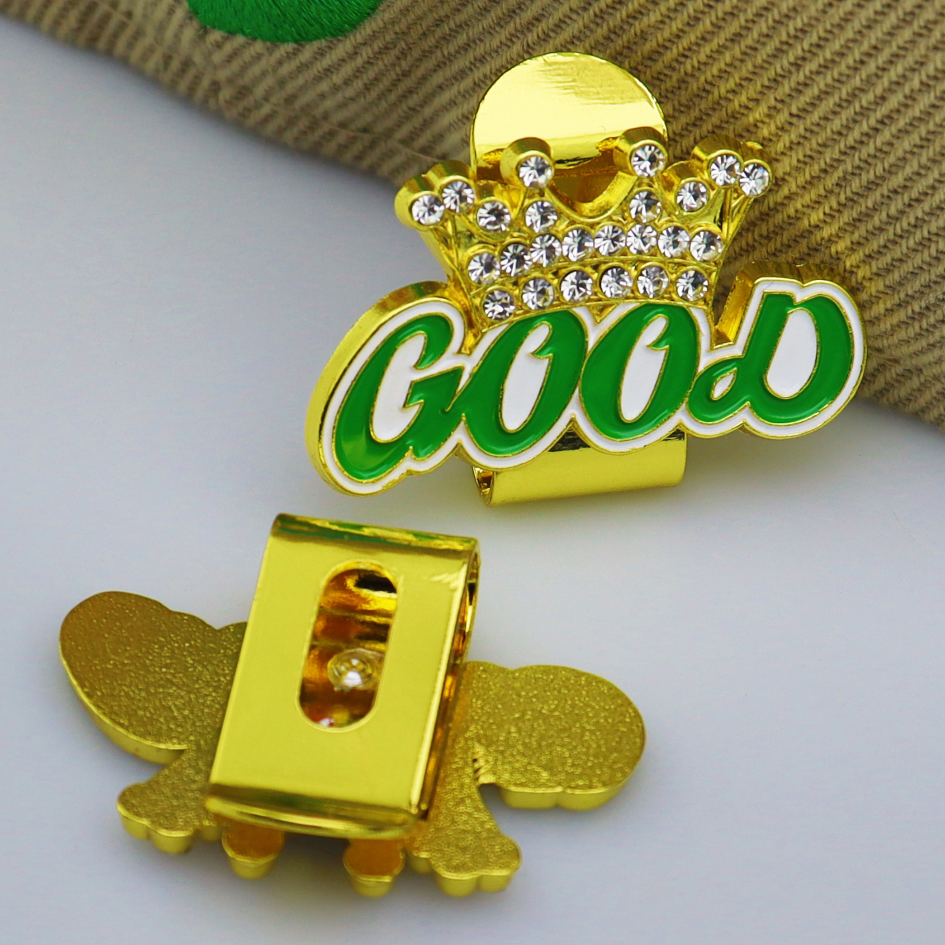 Alloy, Iron Material Cute Pin Human Cartoon Alloy Iron Unisex Metal Hat Clip