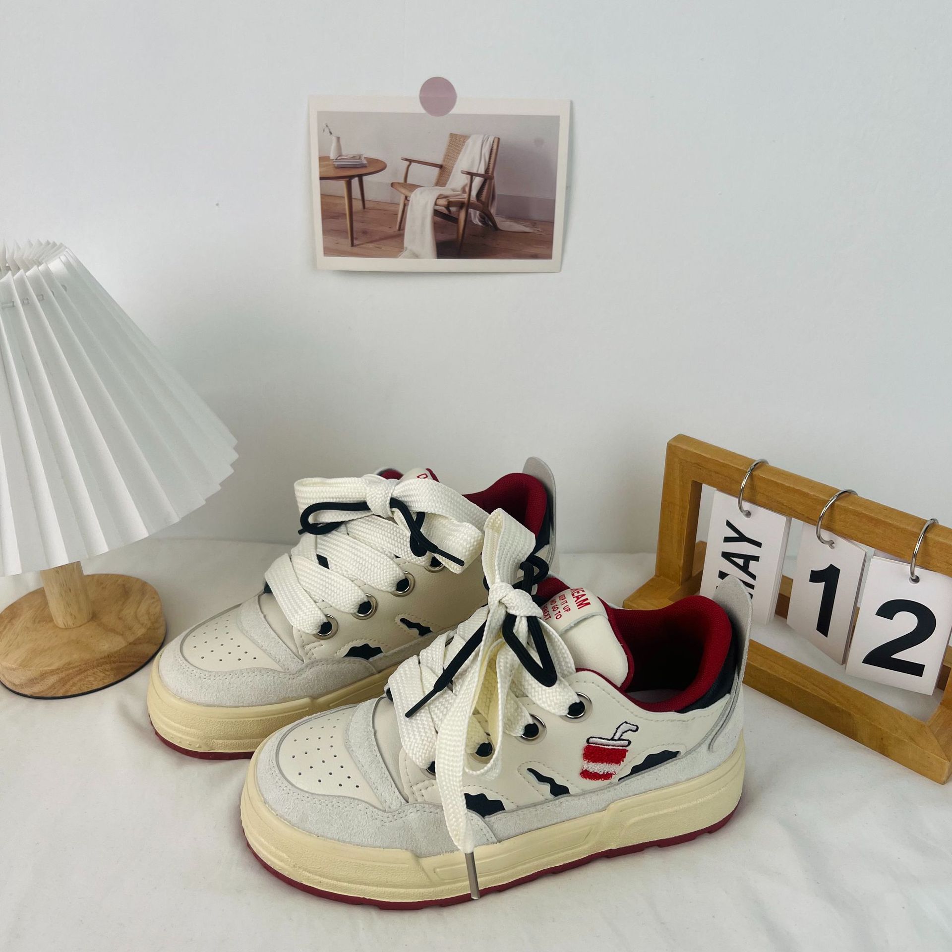 Suprimido rosa fresa Zapatos Niños ins marea 2024 primavera suave niña lindo zapatos de lona pequeños zapatos blancos