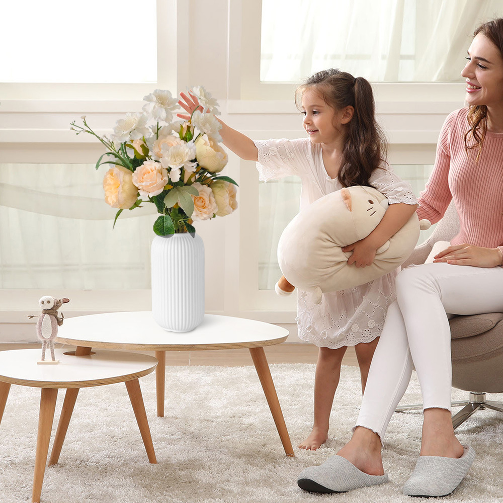 2025 Amazon nuevo producto rosa simulación flores de mano al aire libre vestido de boda props de fotografía boda flores de mano novia