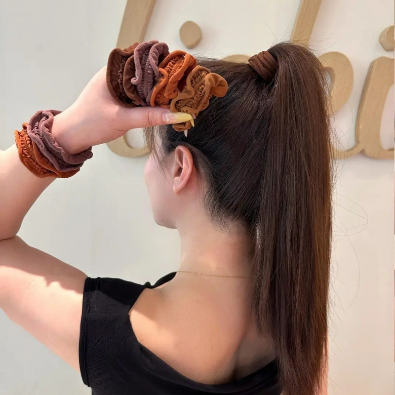 Upgraded Thickened Hair Tie with Ruffled Edges for High Ponytail and Bun, Seamless, Fashionable and Simple Hair Rope Elastic Band Upgraded Thickened Hair Tie with Ruffled Edges for High Ponytail and Bun, Seamless, Fashionable and Simple Hair Rope Elastic Band
