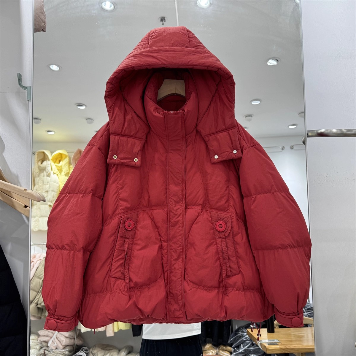 Moda blanca con capuzas redondas chaqueta de plumón para mujeres corto invierno nuevo estilo coreano suelto abrigo de camisa blanca cálida image 6