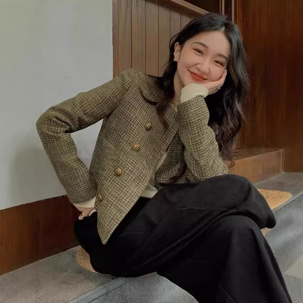 Small Chanel Tweed Coat Small Spring and Autumn 2024 New Women's Retro French Short Top All-Match