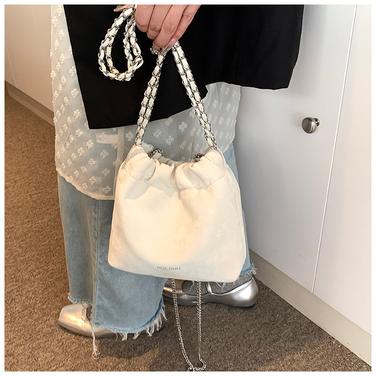 2024 Neue Damenmode Tote National Silk Art Style Kette Einzelschulter Crossbody Blessing Water Bucket Bag_voghion.com