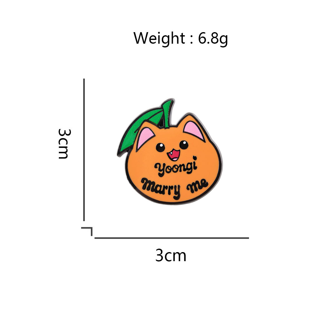 Magic Flying Broom Cute Orange Cat Enamel Badge Kawaii Cartoon Character Badge Novelty Fun Accessory