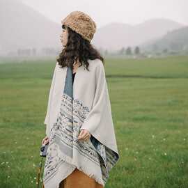 欧美民族风披肩女新疆西藏旅游拍照穿外搭川西斗篷两用围巾女冬季
