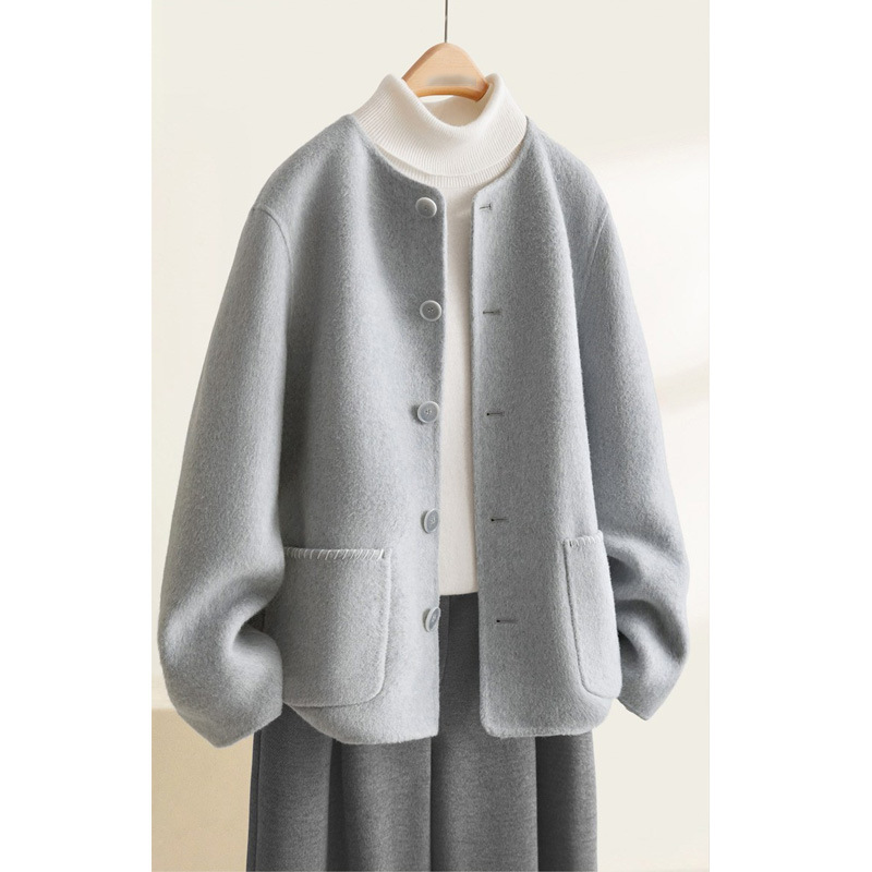 2025 Winter High-End Round Neck Lazy Dropped Shoulder Sleeve Woolen Jacket Top for Women Single-Breasted Warm Wear for Women