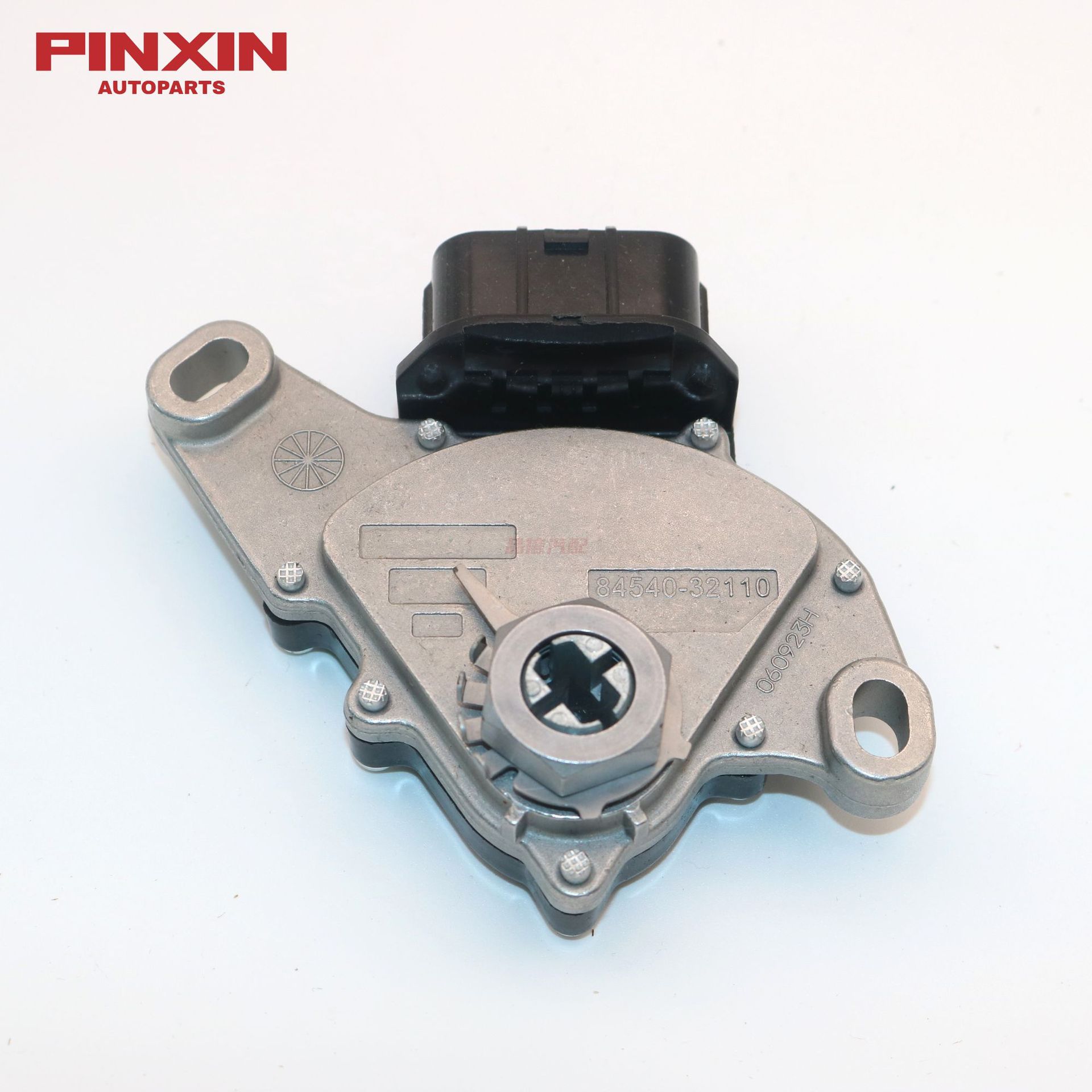 84540-32110 neutral gear switch is suitable for Toyota Corolla and Camry car parts, original car replacement