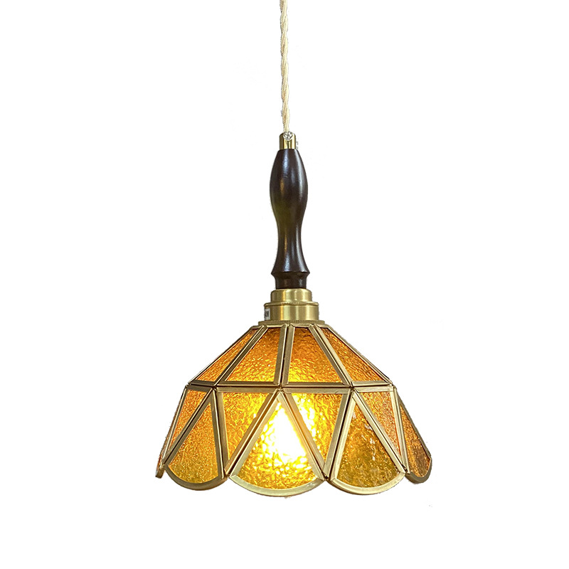 Medio antiguo restaurante de latón japonés retro artístico nicho bar ventana guardarropa dormitorio cristal pequeña araña