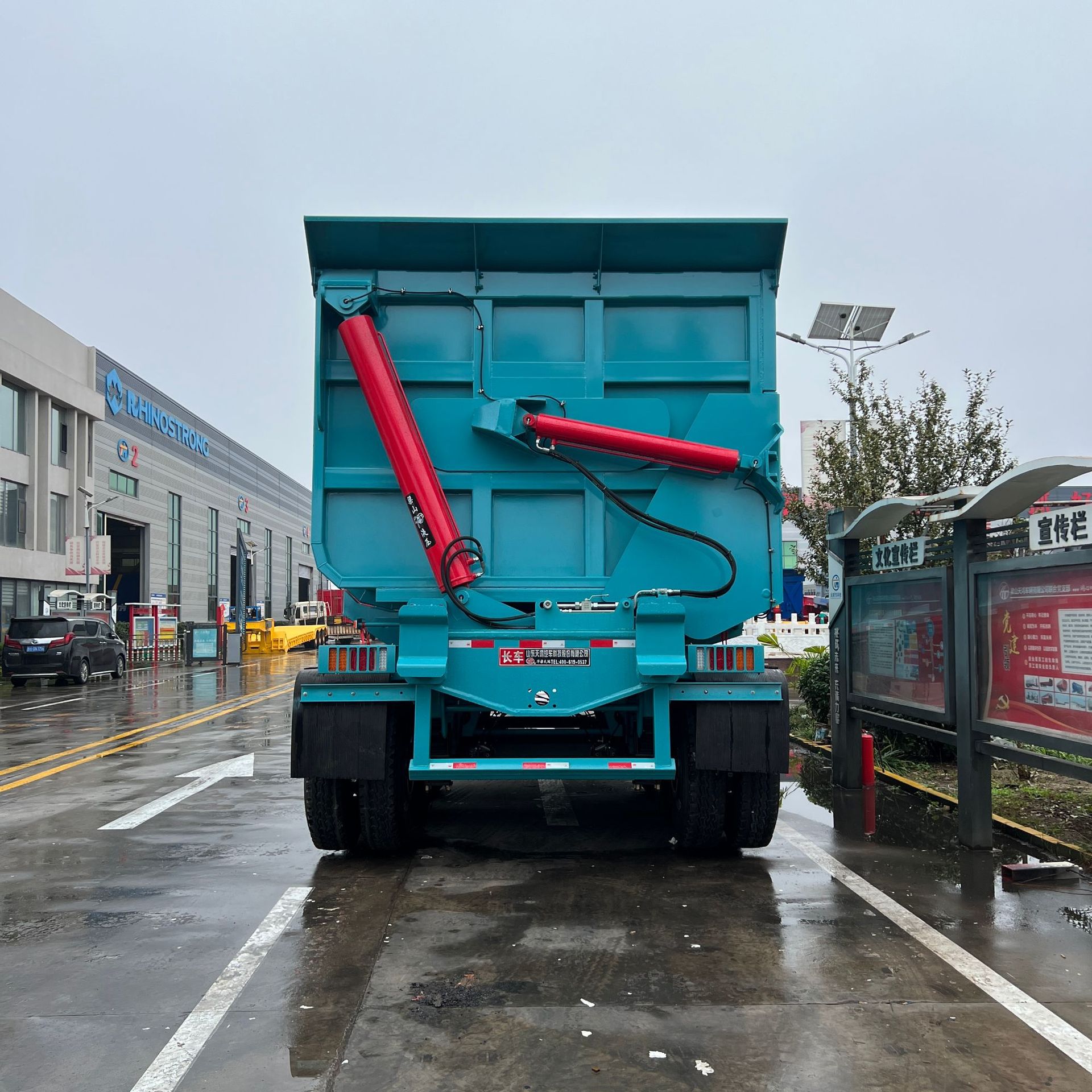 Factory Production Cross-Border Sales of Heavy-Duty Rollover Dump Trucks 3-Wheelbase Semi-Trailers for Transporting Sand, Gravel, and Coal Trailers