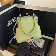 新款2025夹子包包女包手机包复古气质感斜挎包文艺手提包百搭通勤