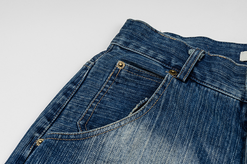 Unisex Vintage Paris Buckle Denim Capri Pants With Bamboo-Joint Wash, Relaxed Fit Over-Knee Shorts For Summer_mkmklike.com