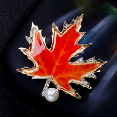新款紅色楓葉胸針配飾精緻別針批發個性百搭西裝配飾男士胸花