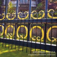 跨境亚马逊专供铁艺户外篱笆园林庭院落地小户型插地栅栏动物围栏