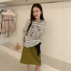 3659长袖2025秋新款女卡通动物印花圆领宽松洋气T恤即墨卫衣