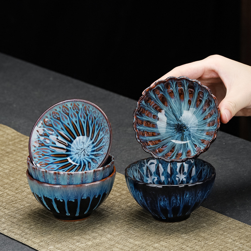 窯は単杯の花びらの杯を変えて杯の杯の主人の杯を建てます。|undefined